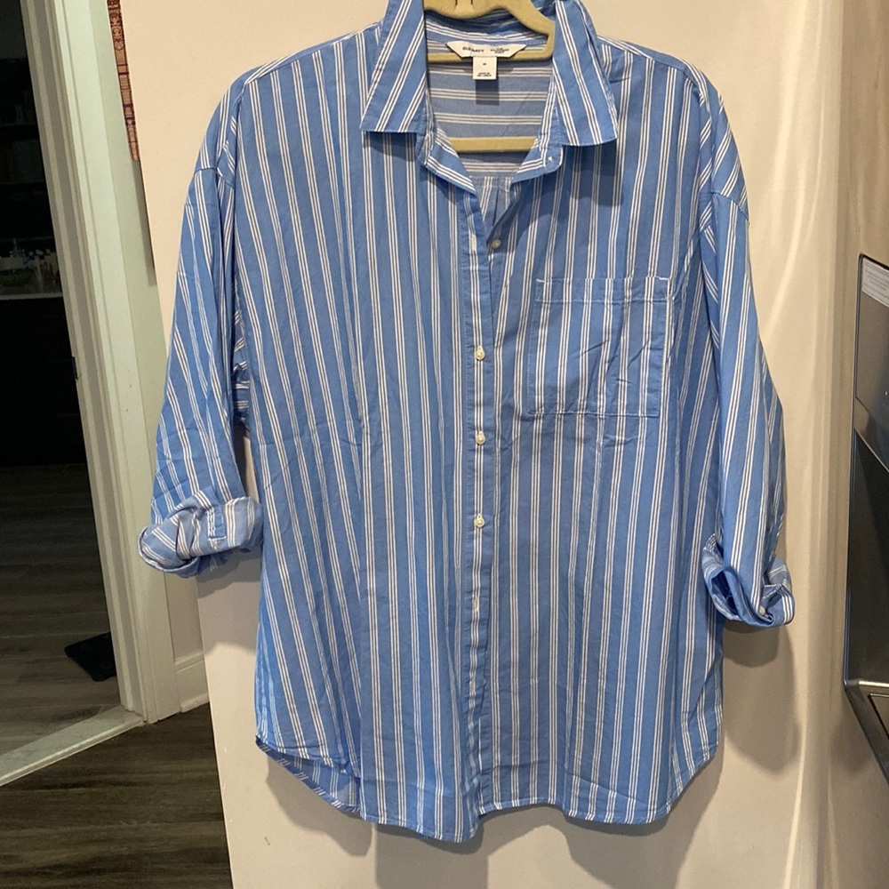 Old Navy Boyfriend Shirt Size Medium
